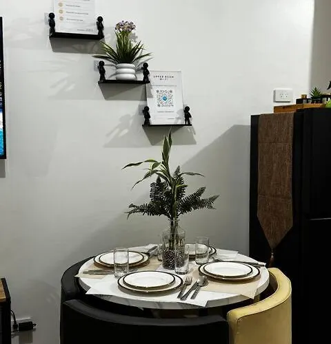 Upper Apartahotel *